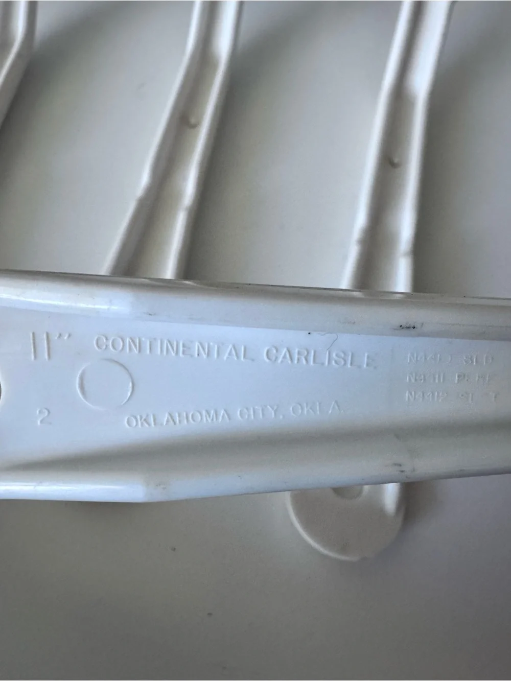 Set of 4 White Slotted yServing Spoons